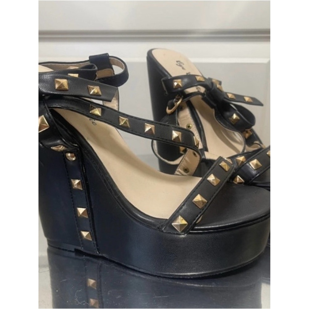 Eye Candy Black Studded Platform Wedge Sandals Gold Studs Bow Punk Y2K‎ Womens 6 - Picture 2 of 6